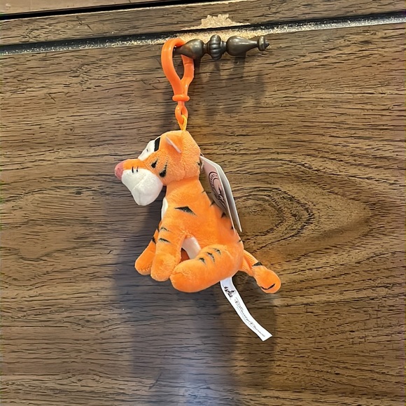 Set of Disney keychains/backpack clips - Picture 7 of 12